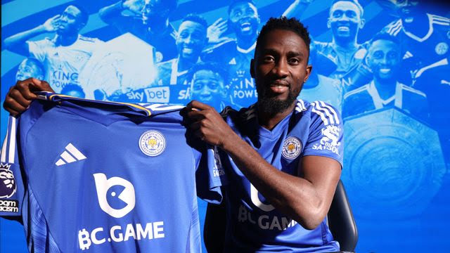 Official: Wilfred Ndidi signs new contract with Leicester City