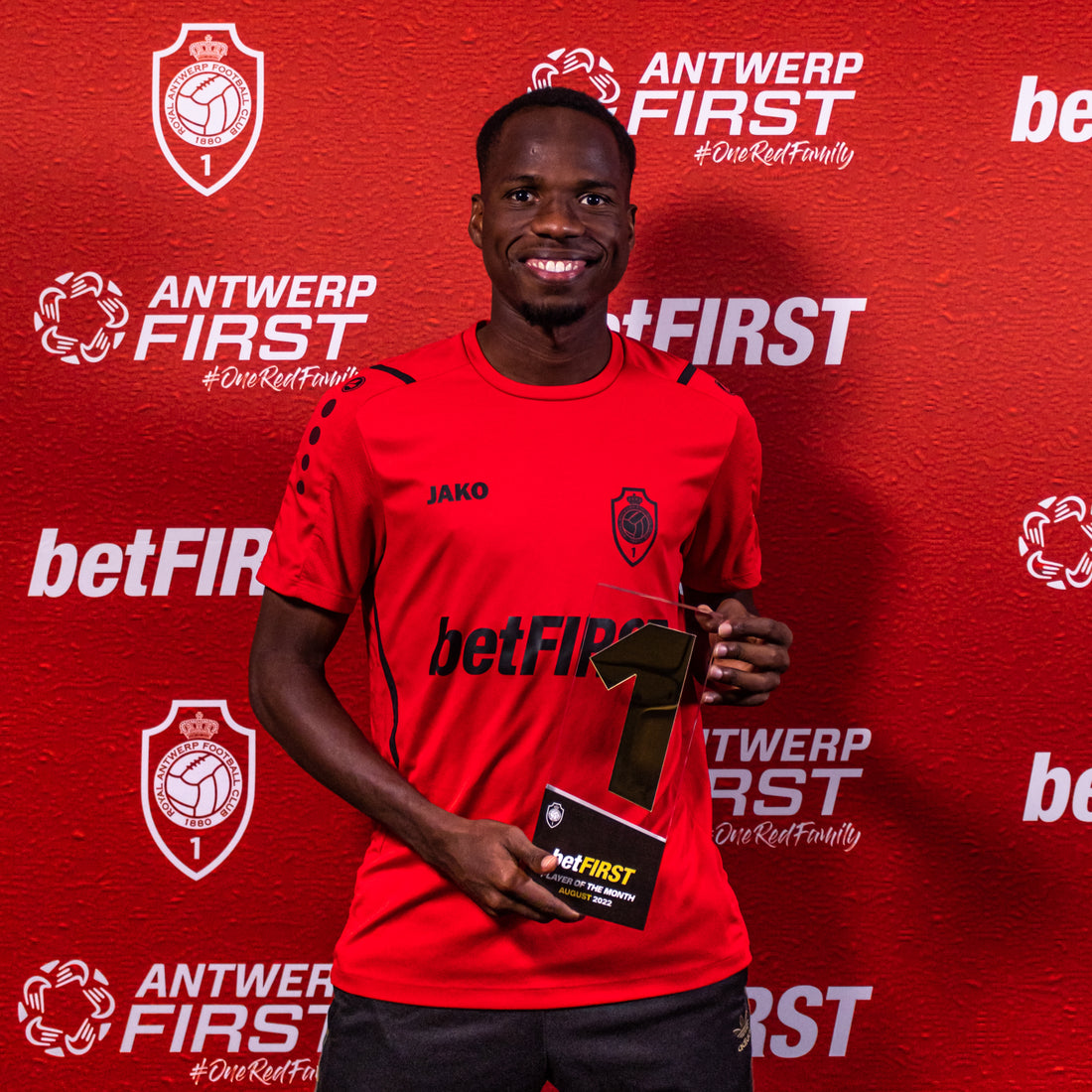 Super Eagles Midfielder Voted Player Of The Month At Royal Antwerp