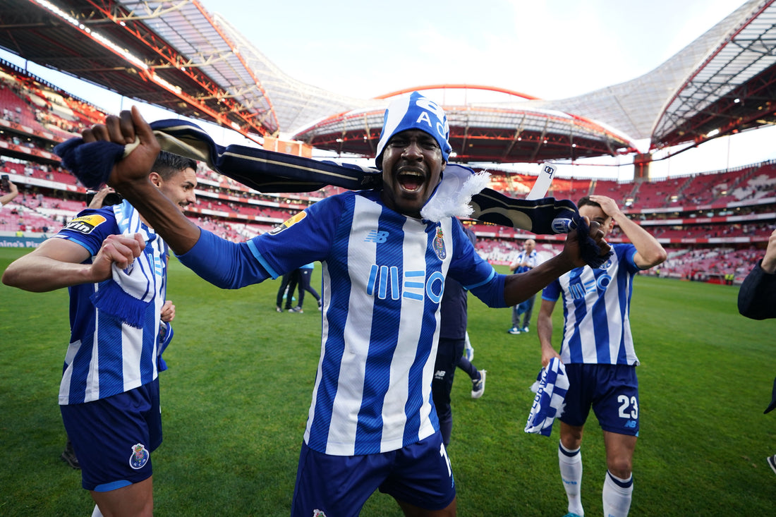 Zaidu Sanusi wins FC Porto their 30th Primeira Liga title