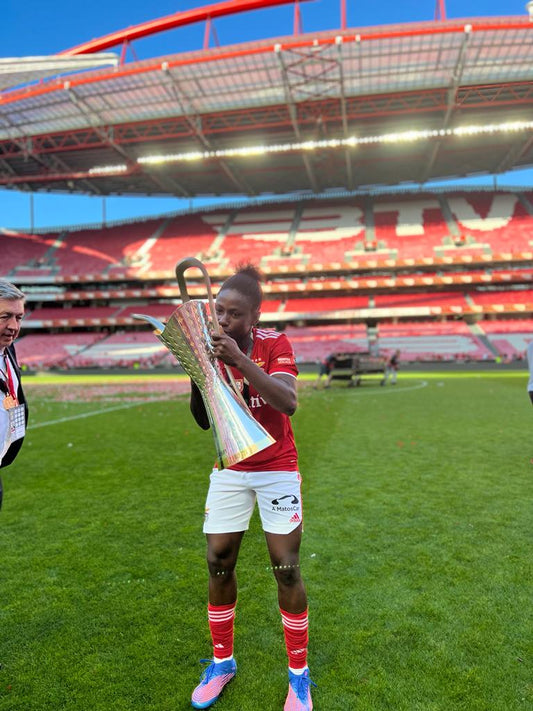 Christy Ucheibe wins her second Portuguese League title with SL Benfica