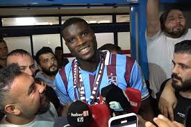 Southampton loan Onuachu to Trabzonspor