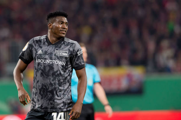 Leicester City join race for €25million rated Taiwo Awoniyi