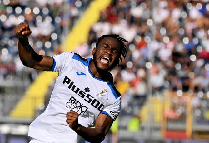 Match Report: Excellent Lookman pursues Osimhen in Serie A, Oshoala lays hand on first trophy of 2023